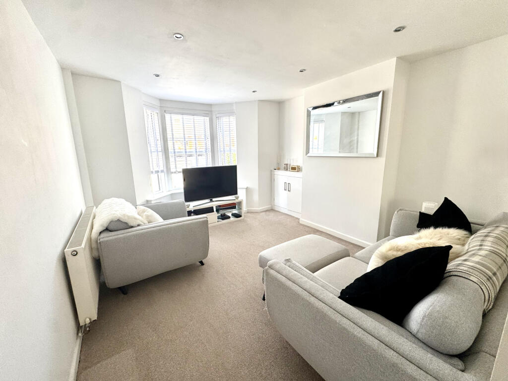 House in East Cowes, Osborne - View 4