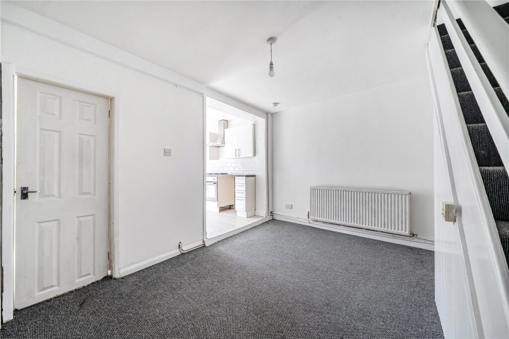 House in Knowsley, Prescot - View 4