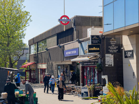 Holloway Road 794...