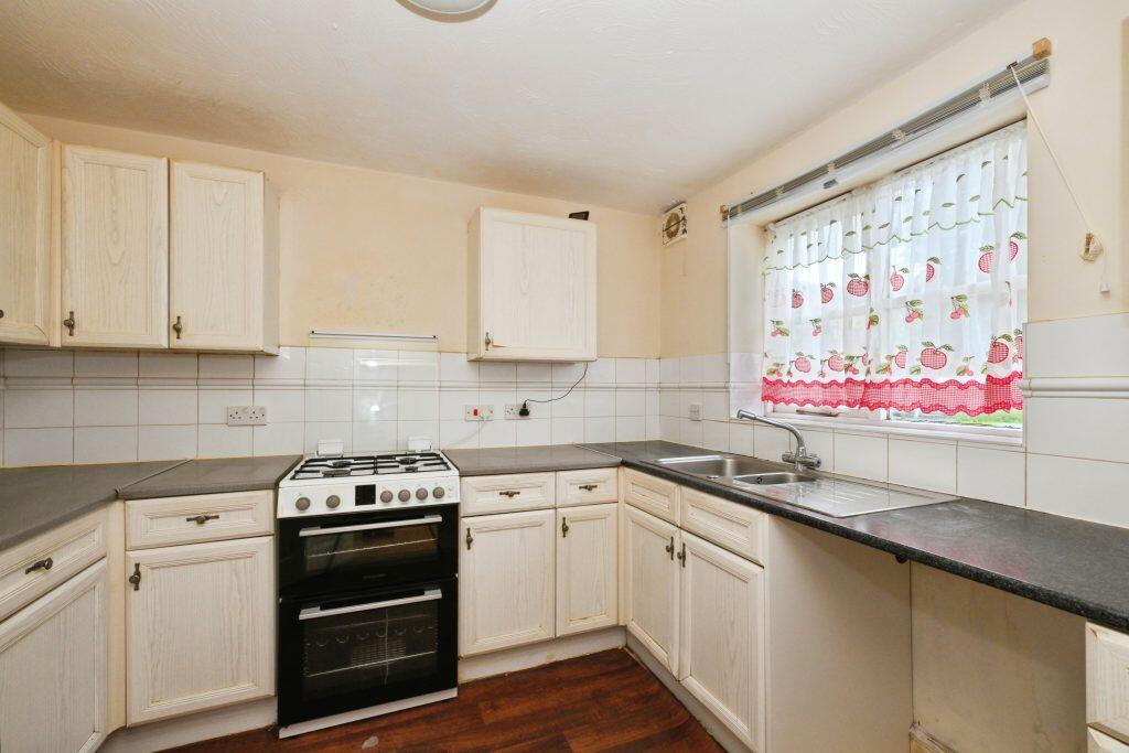 House in Enfield - View 5