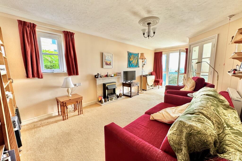 Apartment in Swanage, Dorset - View 3
