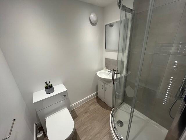 Apartment in Derby - View 4