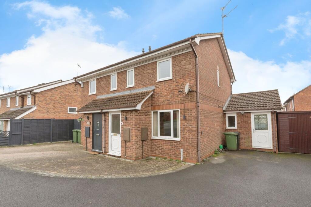 Main image of property: Hammond Close, Droitwich, WR9