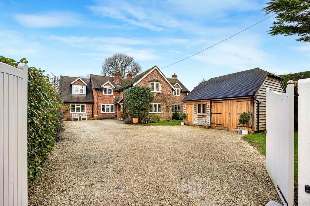 Main image of property: Main Street, Stoke Row, Henley-on-Thames, Oxfordshire RG9
