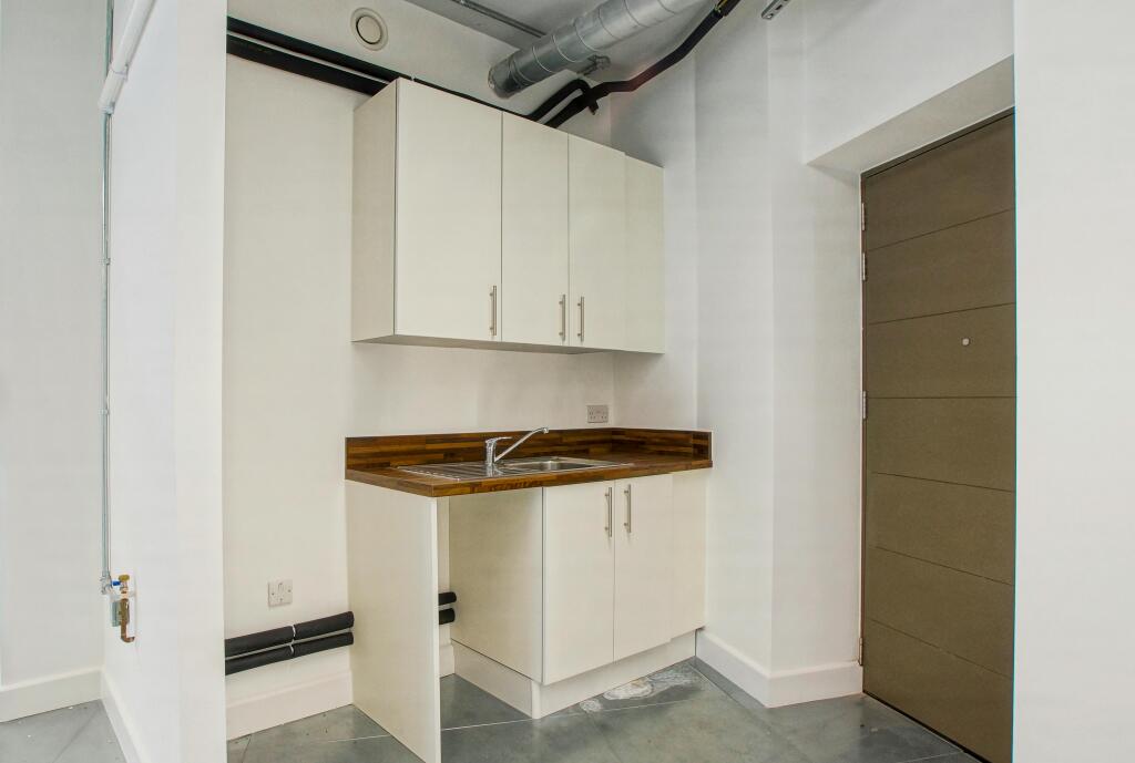 139141 Mare Street E8 Unit 3 8.JPG