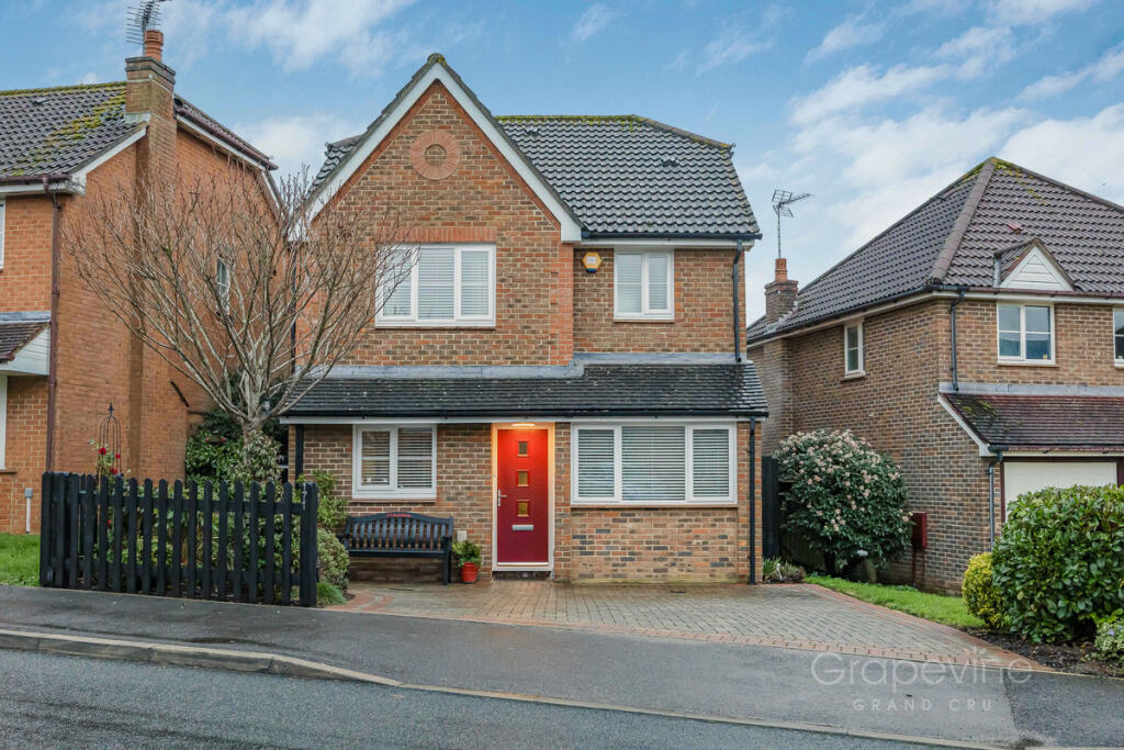 Main image of property: Broad Hinton, Twyford, RG10