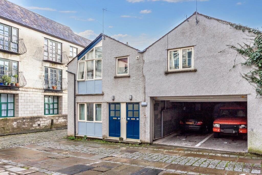 Main image of property: 7 New Inn House, Yard 94, Highgate, Kendal