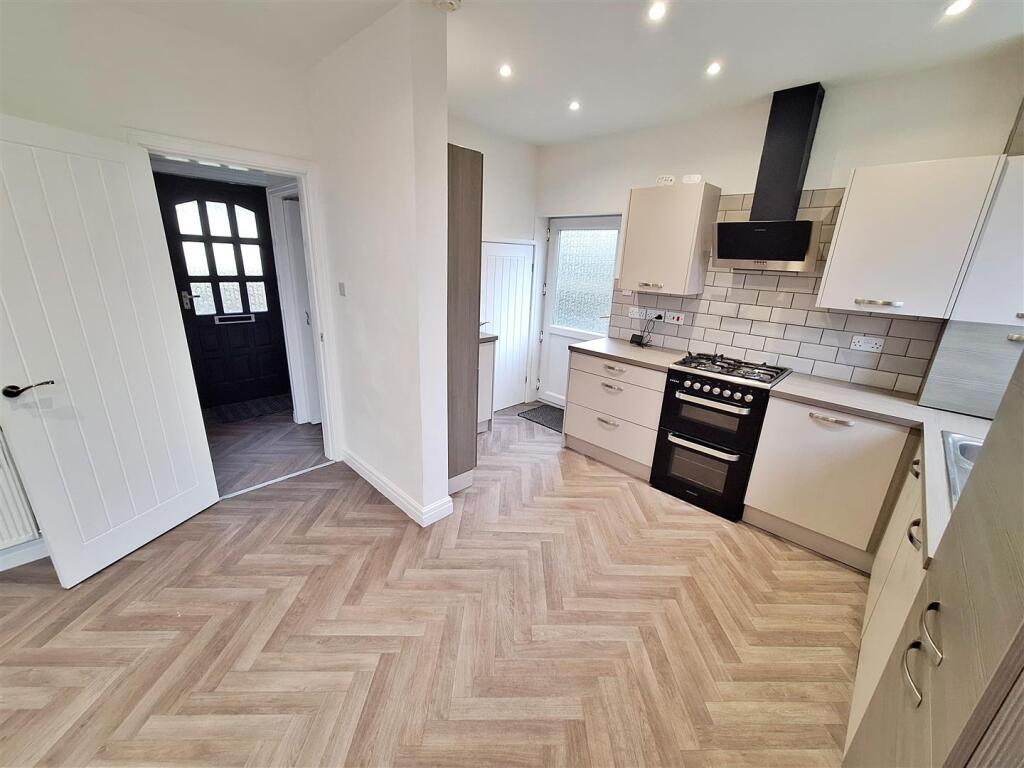 Main image of property: Park Lane, Preesall, Poulton-Le-Fylde