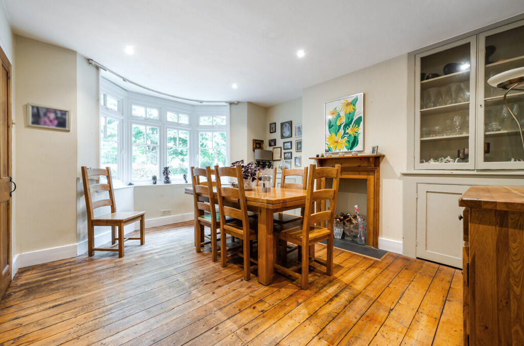Addiscombe Road, Crowthorne, Berkshire - More