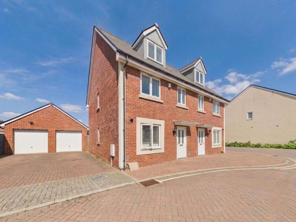 Main image of property: Rumney Penrose Road, Scholars Chase, Bristol, BS16