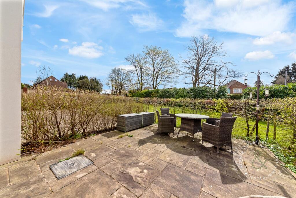 Apartment in Cardiff, Danescourt, Llandaff - View 4
