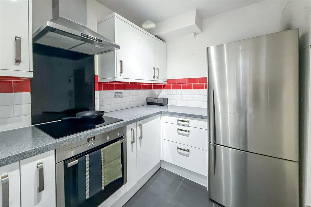 Additional image 17 of Beverley Gardens, Jersey Farm, St. Albans, Herts, AL4