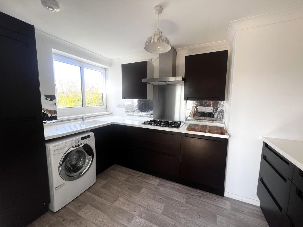 Apartment in Brighton - View 4