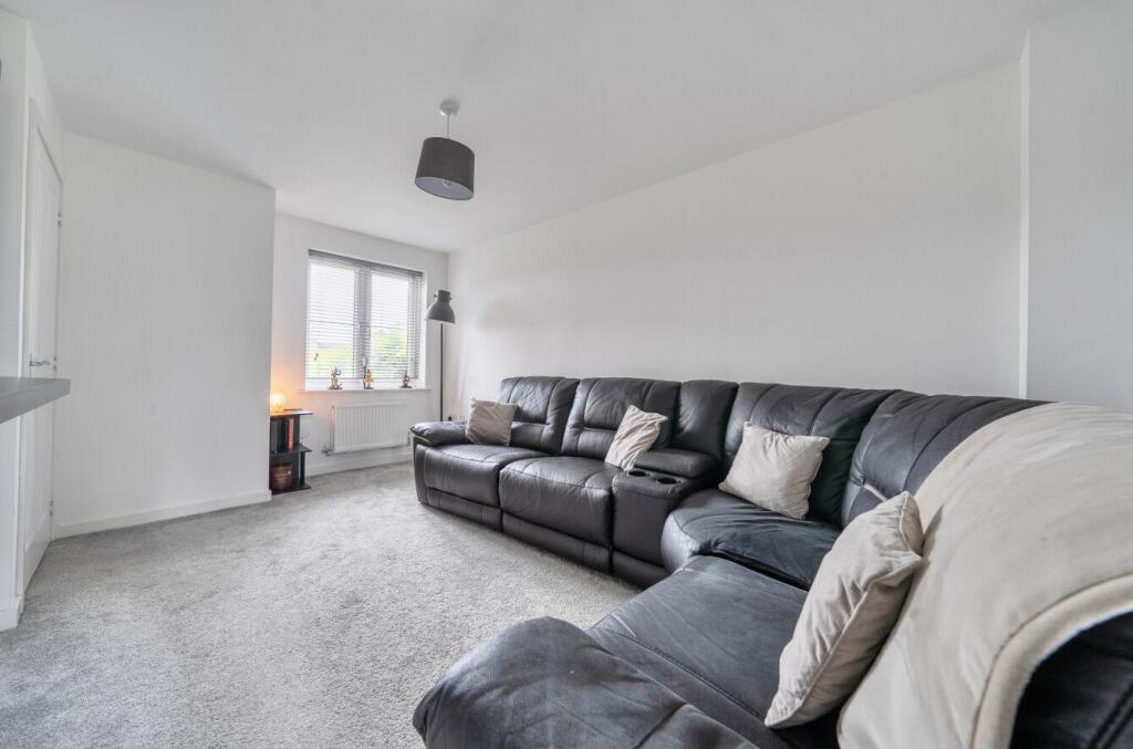 House in Salisbury - View 5