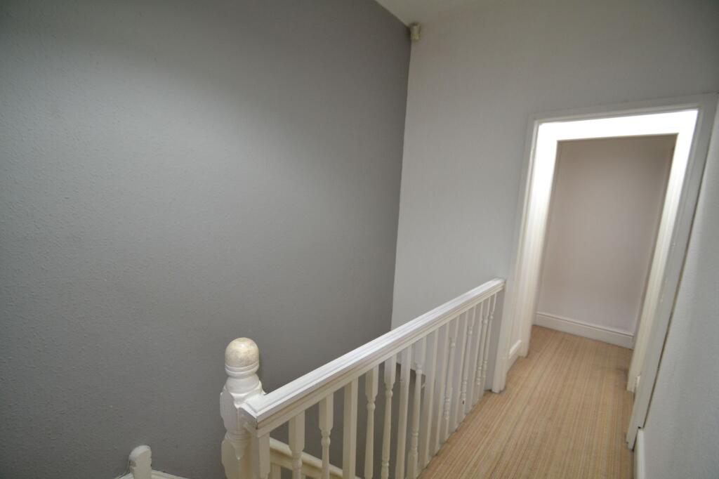 2 bedroom house share for rent