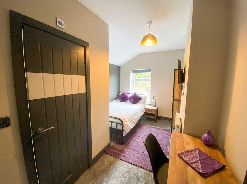 Main image of property: Room 4