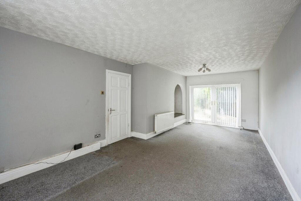 House in Rotherham, South Yorkshire - View 4