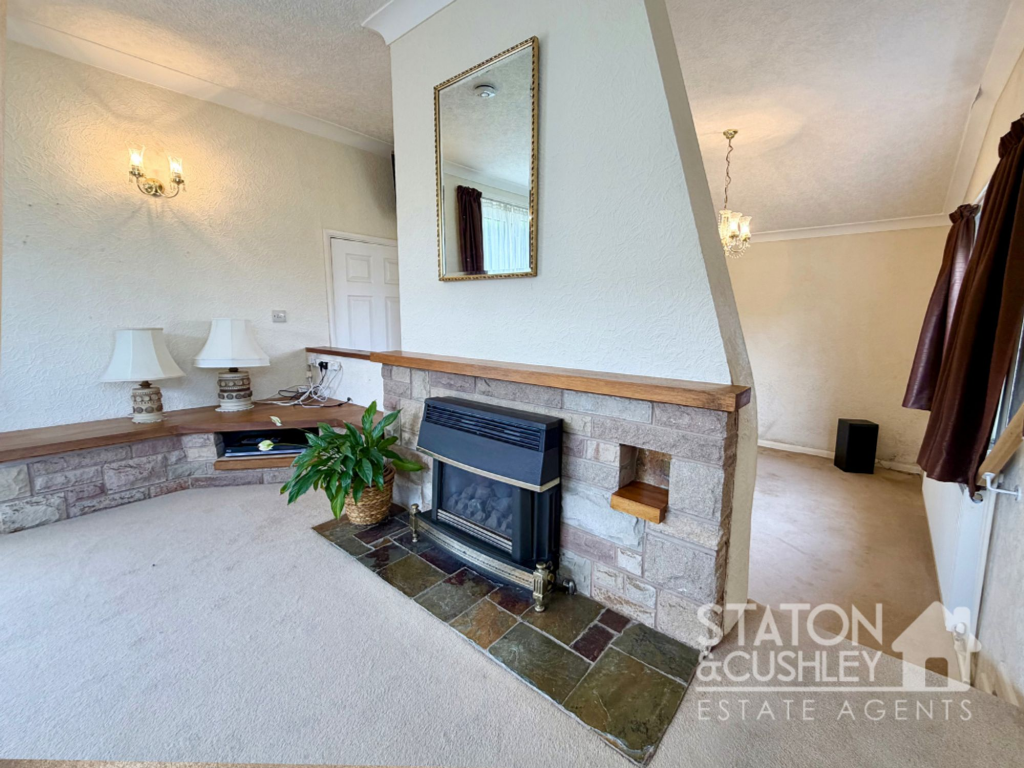 House in Ashfield, Sutton in Ashfield, Stanton Hill - More