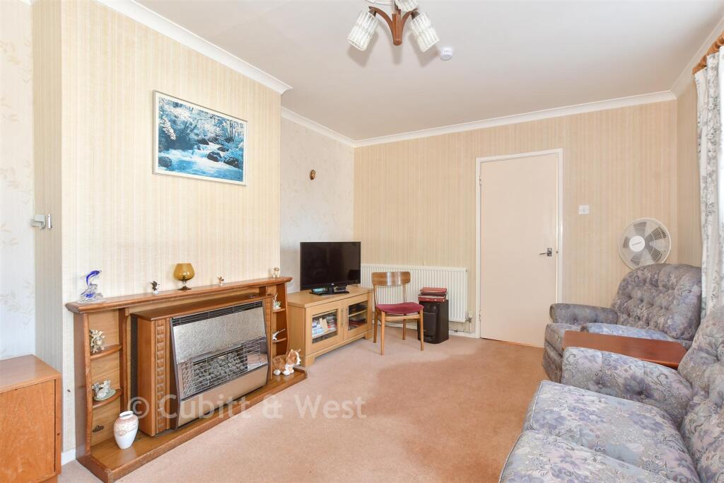 House in Redhill - View 4