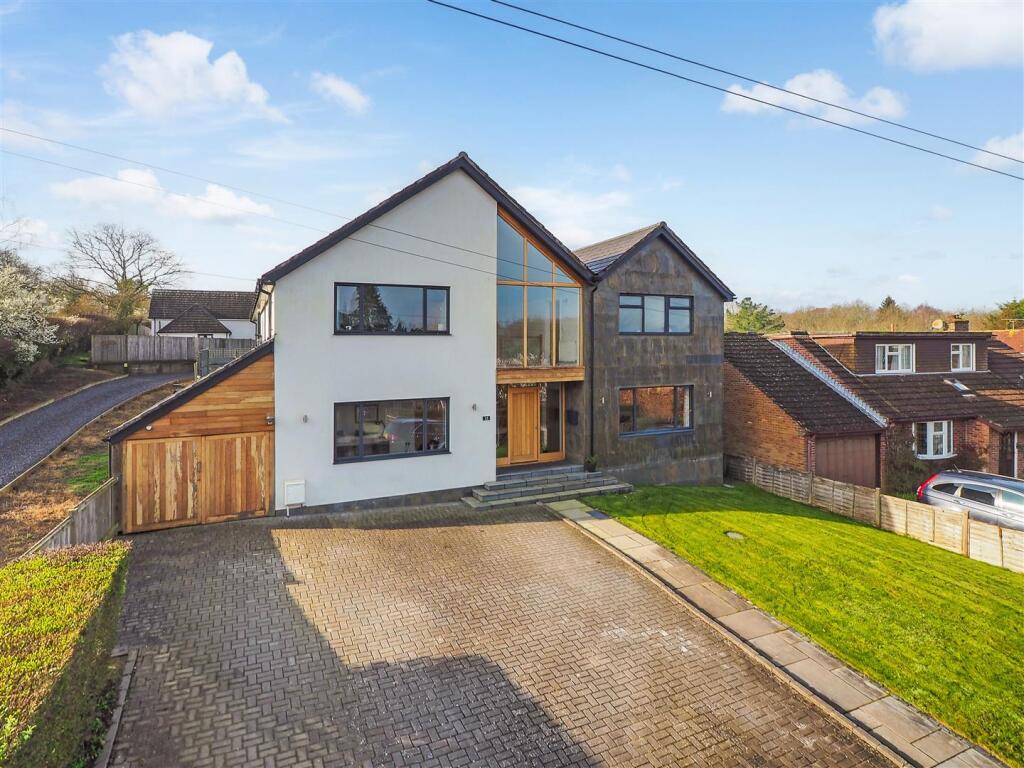 Main image of property: Burridge Road, Burridge