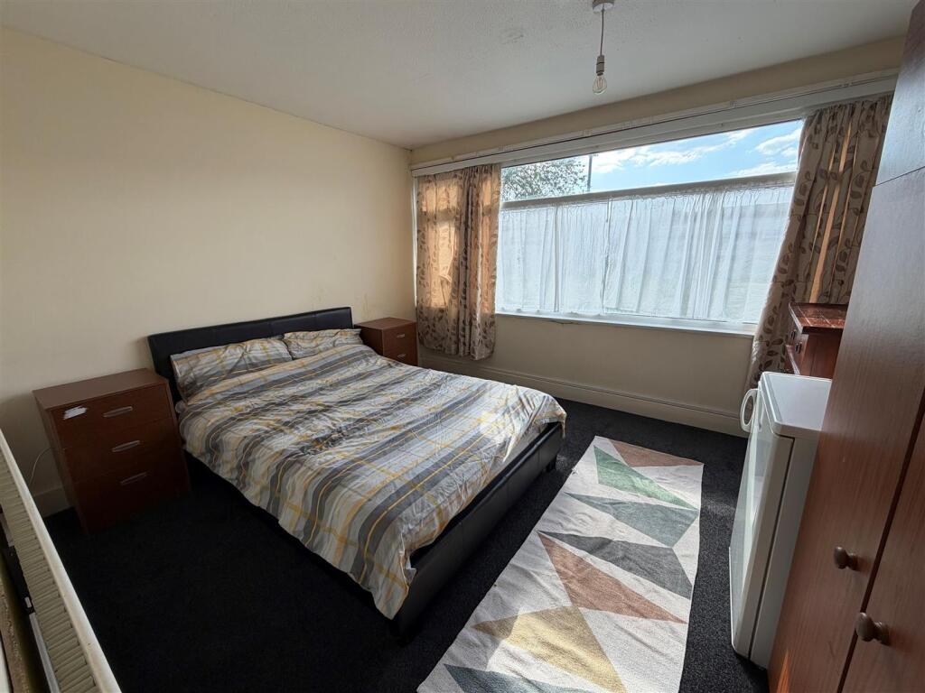 House in Wellingborough, Wendel View - View 2