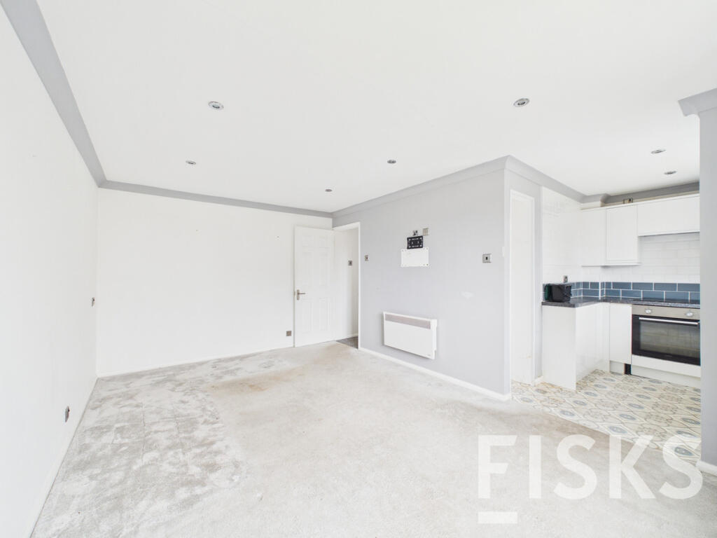 Main image of property: London Road, Benfleet, SS7