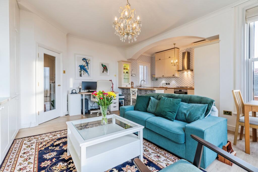 Westbourne Road, Southport, PR8 - View 3