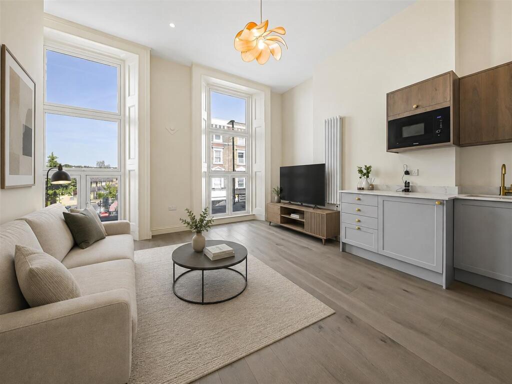 Apartment in London - More