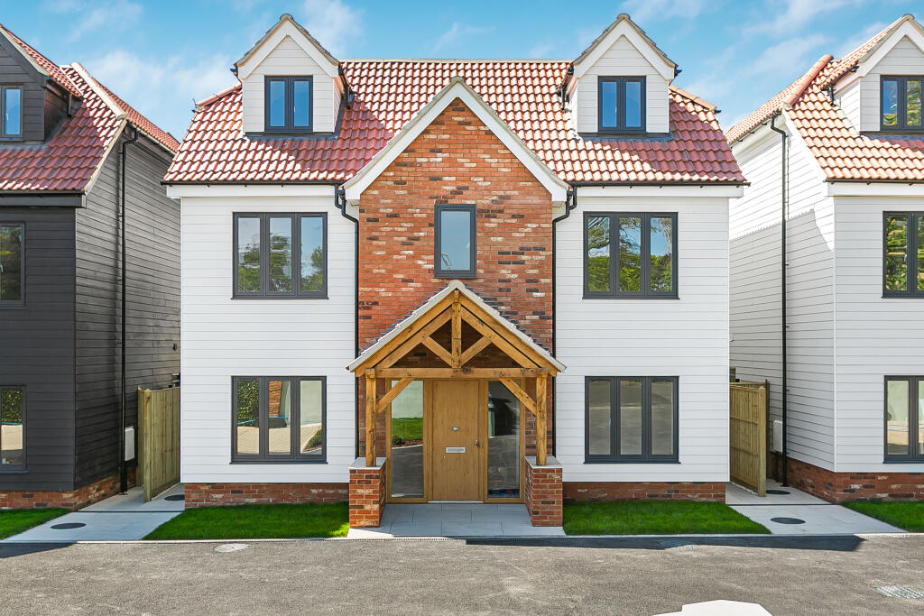 Main image of property: The Oaklands, Aston Lane, Bragbury End, SG2