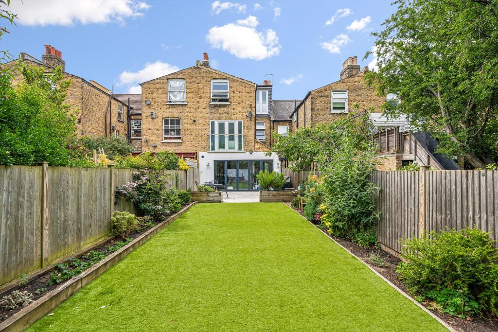 House in London - More