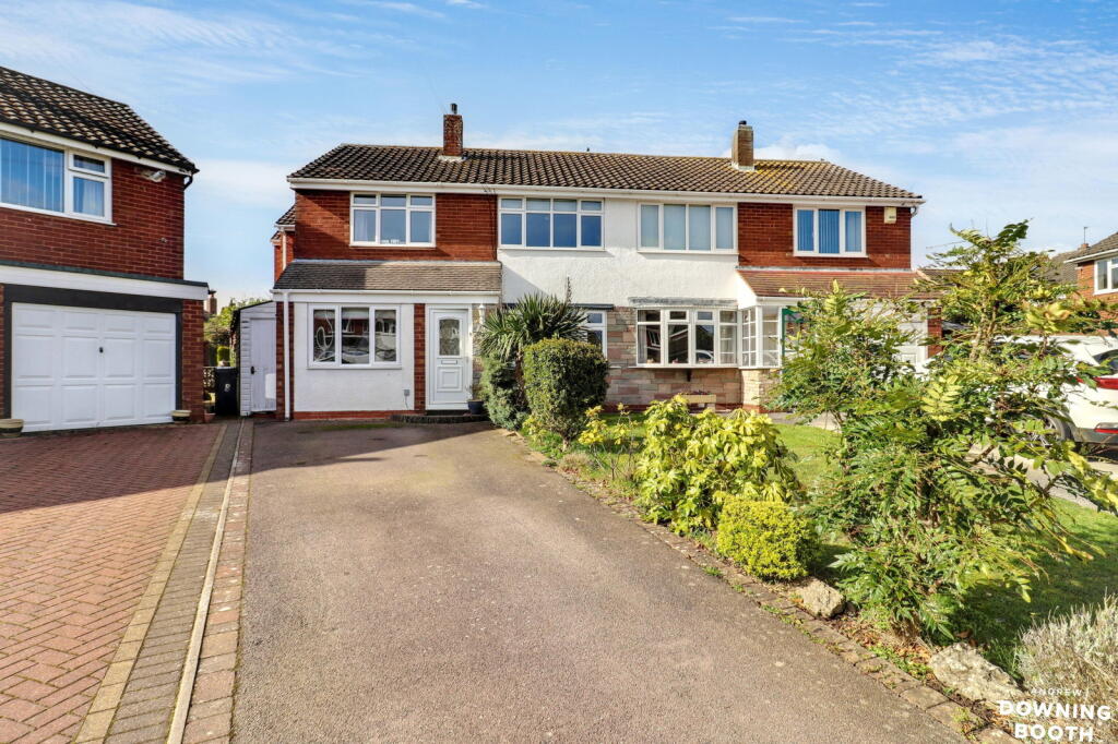 Main image of property: Thornes Croft, Stonnall, Walsall, WS9 9ED