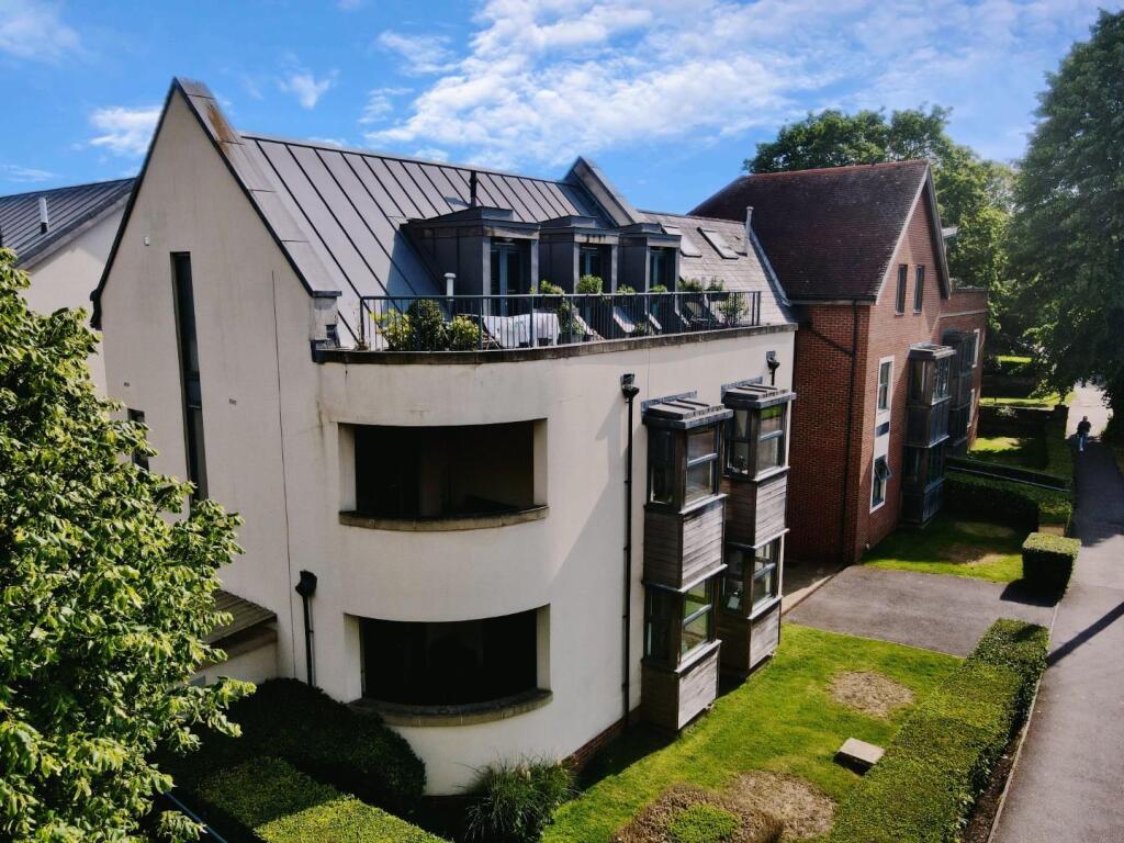 Main image of property: TENTERDEN