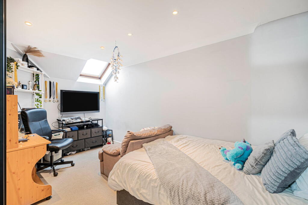 Apartment in London, South Norwood - More