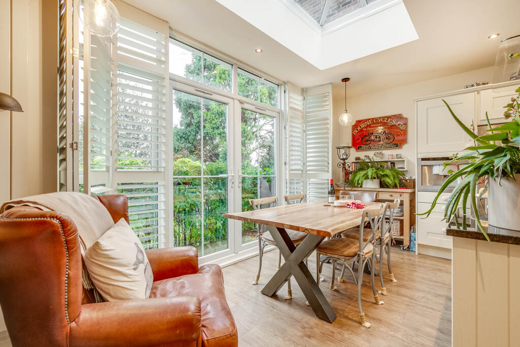 Additional image 11 of Wendover Lodge, Welwyn, AL6