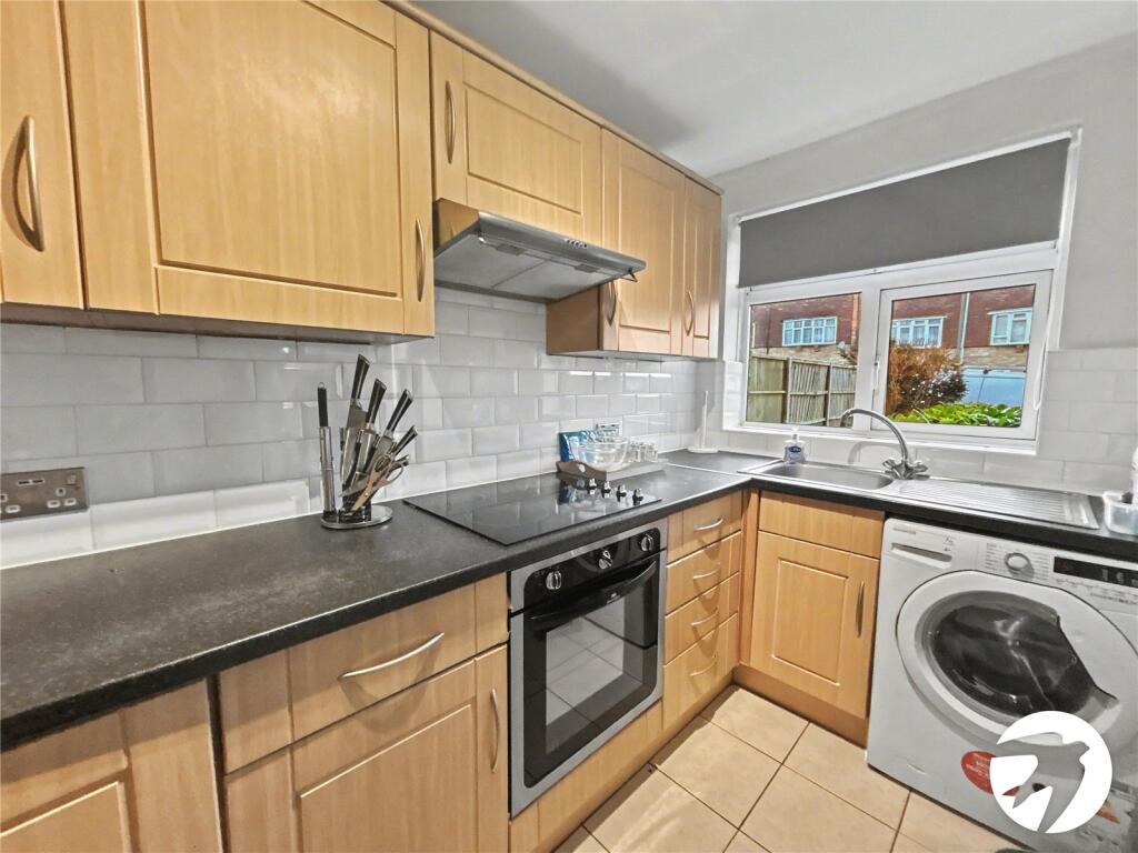 Hatherley Road, Sidcup, Kent, DA14 photo 2