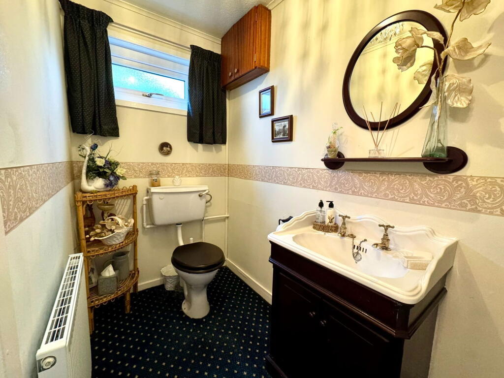 Levendale, Hutton Rudby , TS15 0DW photo 3