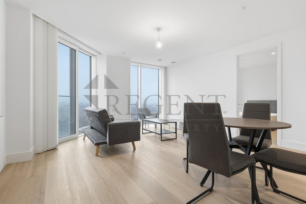Apartment in London, Hale Village - View 3