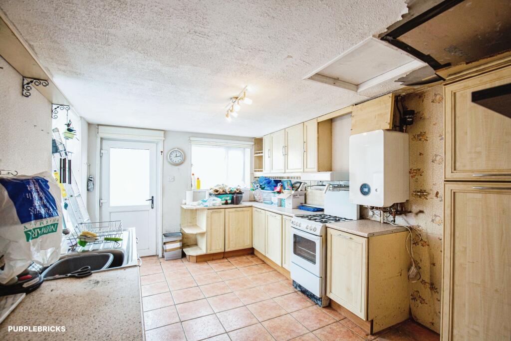 House in Blackpool, Little Layton - More