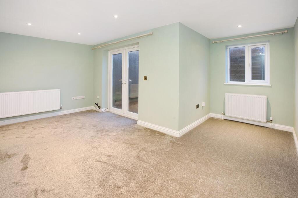 Coronation Avenue, Dawlish, EX7 photo 2