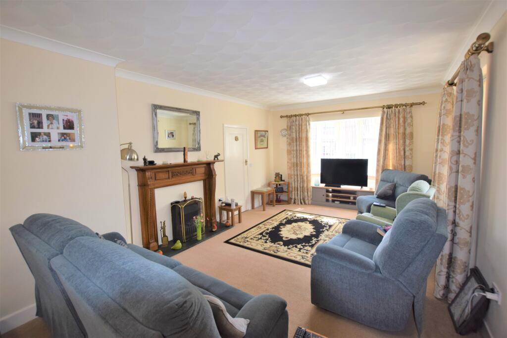 9, Vine Road photo 2