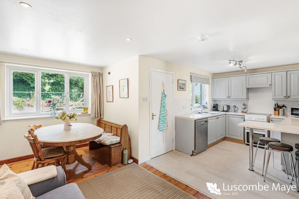 House in South Hams, South Milton - View 5