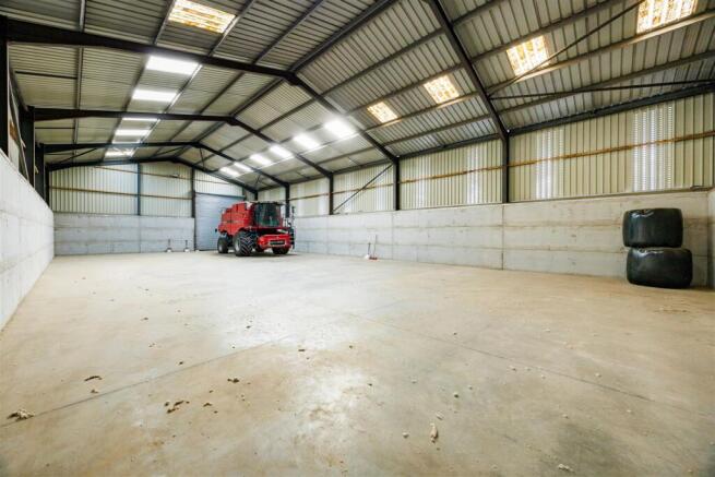 Barn 3