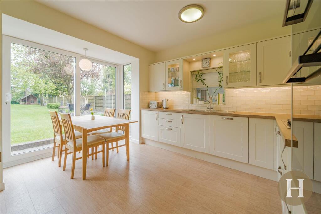 House in Birmingham, West Midlands - View 4