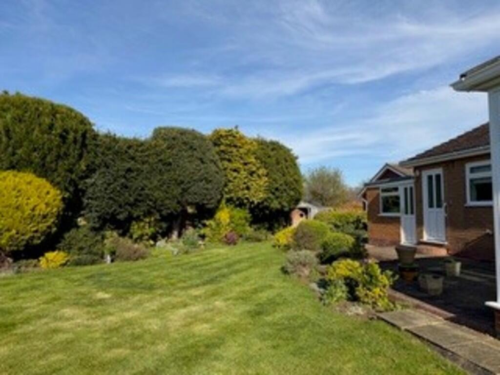 Lancaster Close, Tickhill, Doncaster photo 3