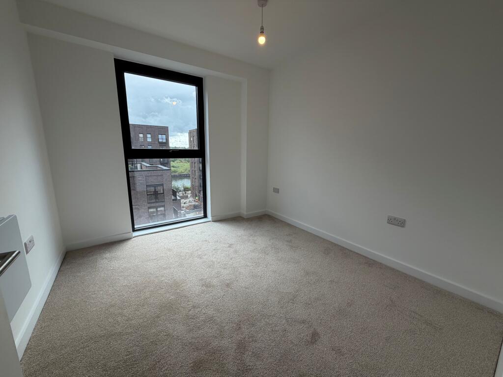 Apartment in Manchester - View 5