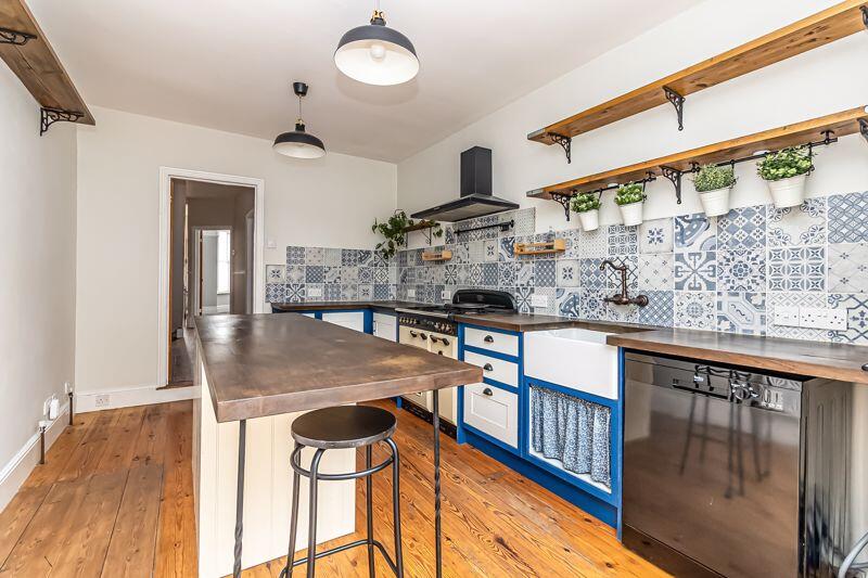 House in Portsmouth - View 2