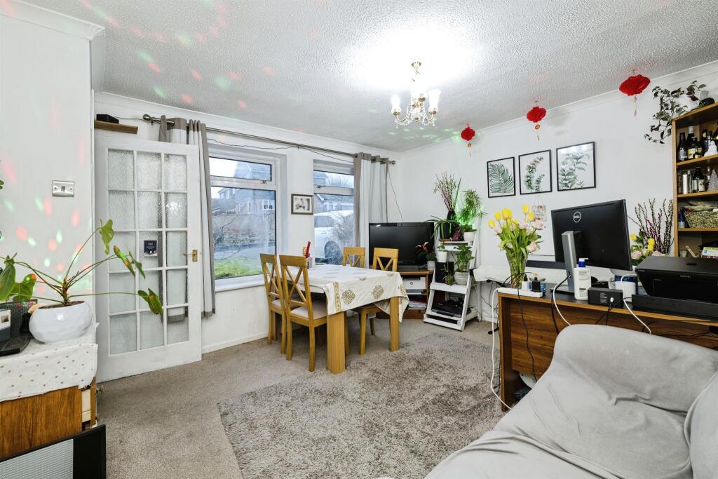 Main image of property: Wheatsheaf Way, Linton, Cambridge