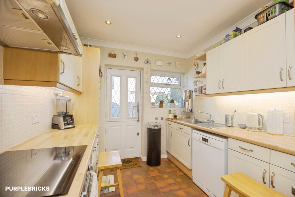 House in Tonbridge - More