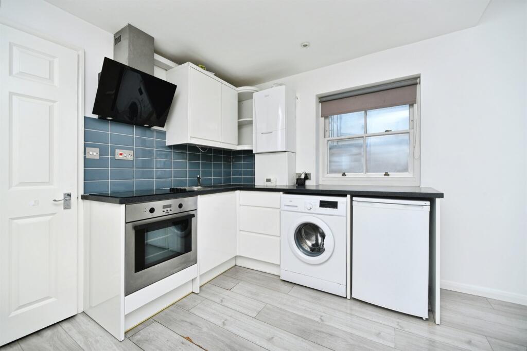 Sussex Square, Brighton photo 3