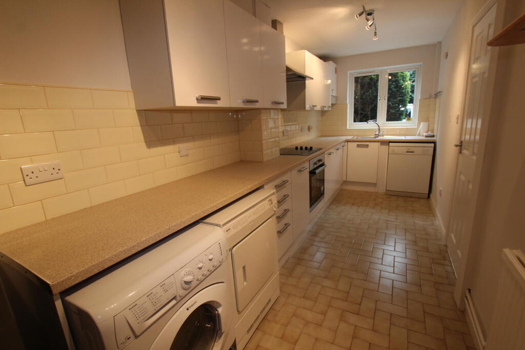 Pelham Crescent, Nottingham - View 3
